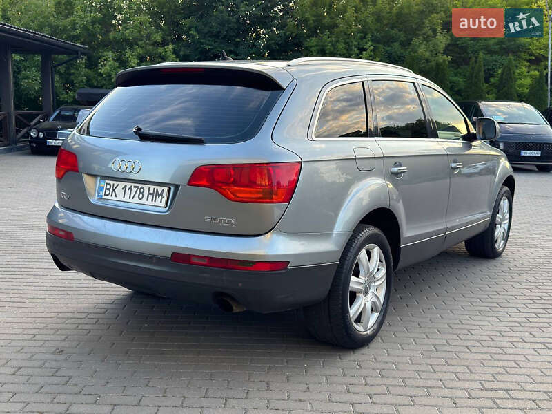 Позашляховик / Кросовер Audi Q7 2006 в Рівному
