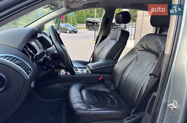 Внедорожник / Кроссовер Audi Q7 2006 в 