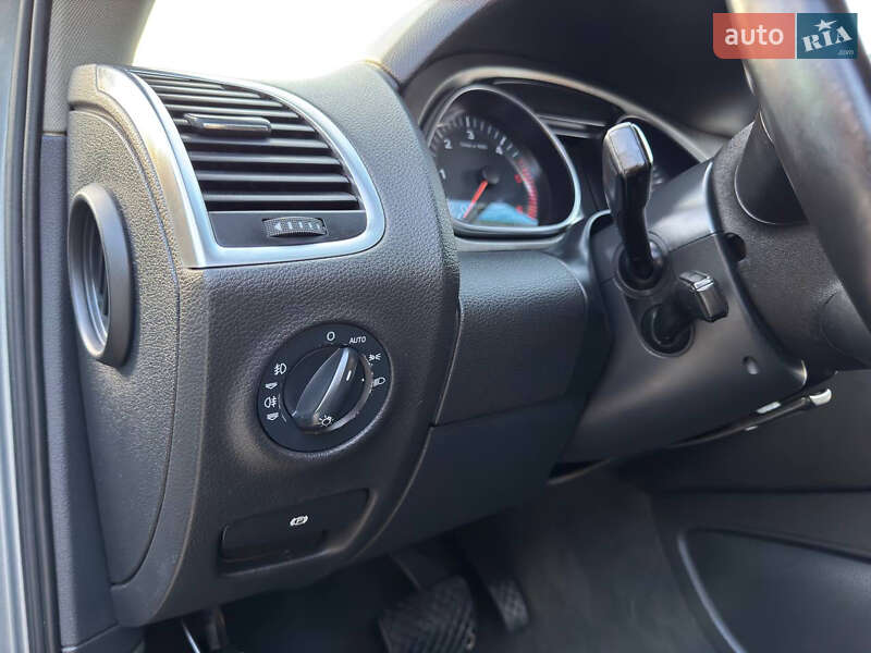 Позашляховик / Кросовер Audi Q7 2006 в Рівному