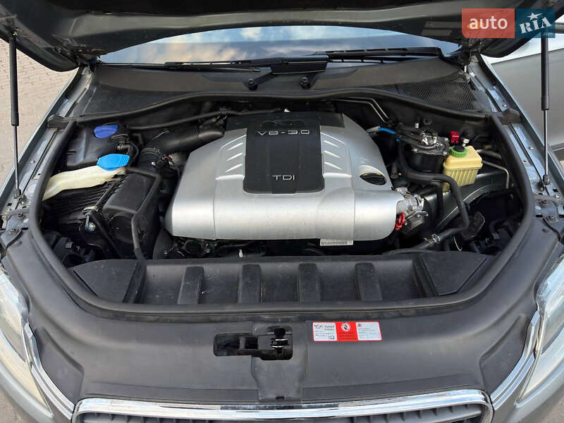 Позашляховик / Кросовер Audi Q7 2006 в Рівному