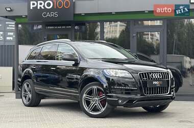Внедорожник / Кроссовер Audi Q7 2013 в 