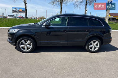 Позашляховик / Кросовер Audi Q7 2007 в 