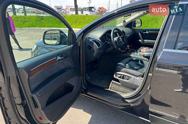 Позашляховик / Кросовер Audi Q7 2007 в 