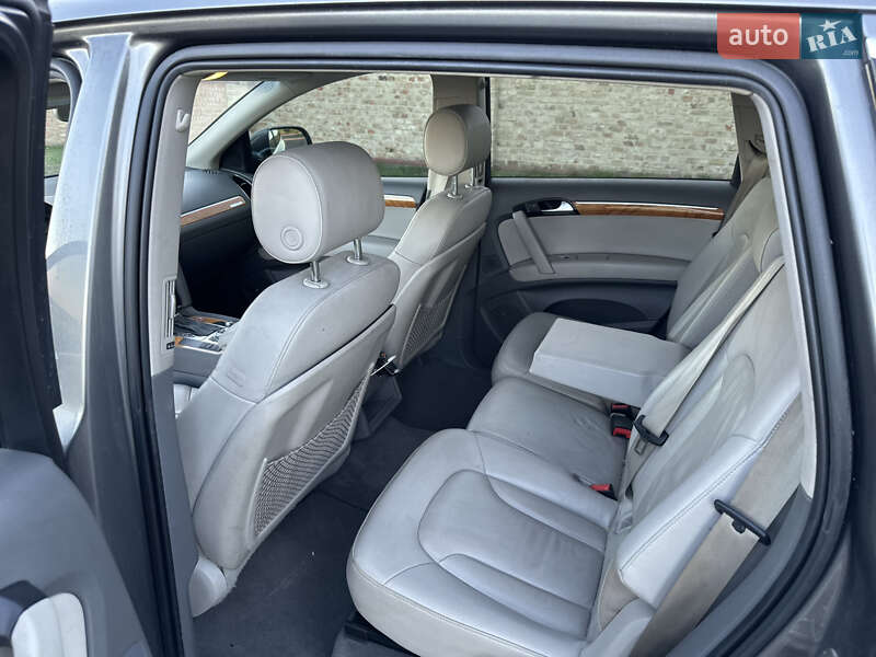 Внедорожник / Кроссовер Audi Q7 2009 в Ровно