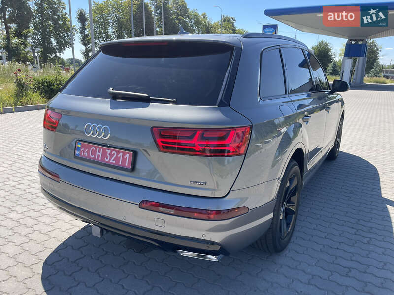 Внедорожник / Кроссовер Audi Q7 2018 в Виннице