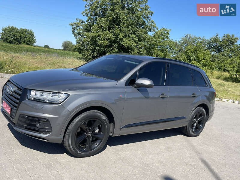 Внедорожник / Кроссовер Audi Q7 2018 в Виннице