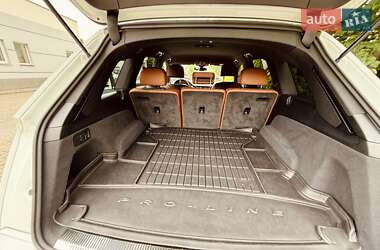 Внедорожник / Кроссовер Audi Q7 2016 в 