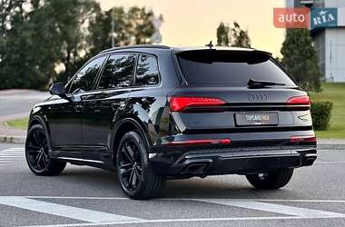 Внедорожник / Кроссовер Audi Q7 2025 в 