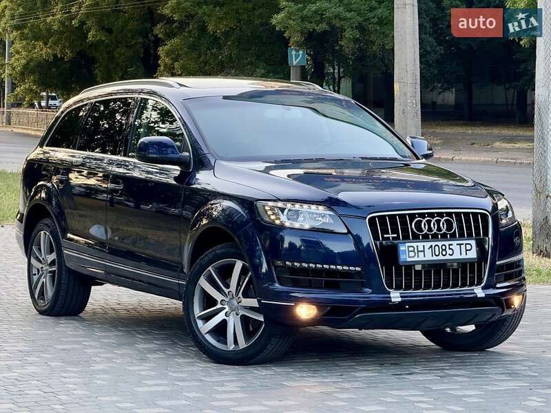 Внедорожник / Кроссовер Audi Q7 2012 в Одессе