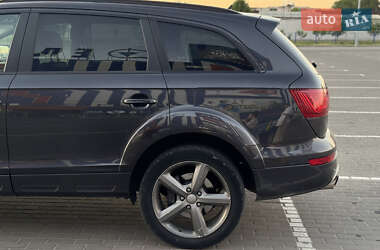 Внедорожник / Кроссовер Audi Q7 2014 в 