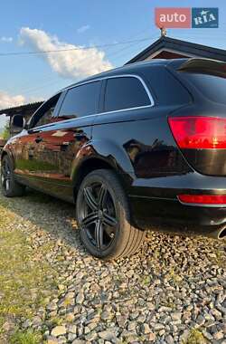 Внедорожник / Кроссовер Audi Q7 2007 в 