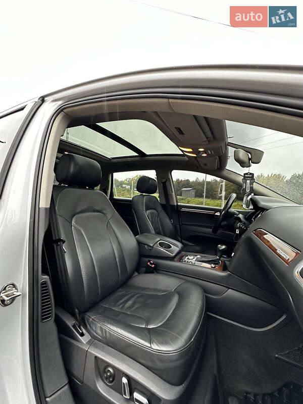 Позашляховик / Кросовер Audi Q7 2014 в Львові