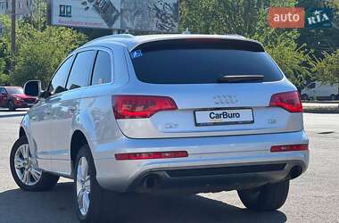 Внедорожник / Кроссовер Audi Q7 2009 в 