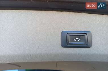 Внедорожник / Кроссовер Audi Q7 2014 в 