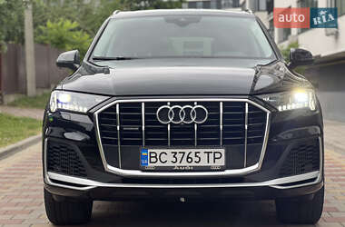 Внедорожник / Кроссовер Audi Q7 2019 в 