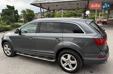Позашляховик / Кросовер Audi Q7 2013 в 