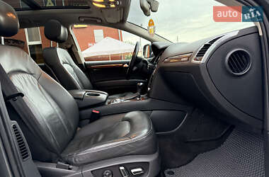 Позашляховик / Кросовер Audi Q7 2013 в 