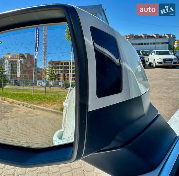 Внедорожник / Кроссовер Audi Q7 2017 в Львове