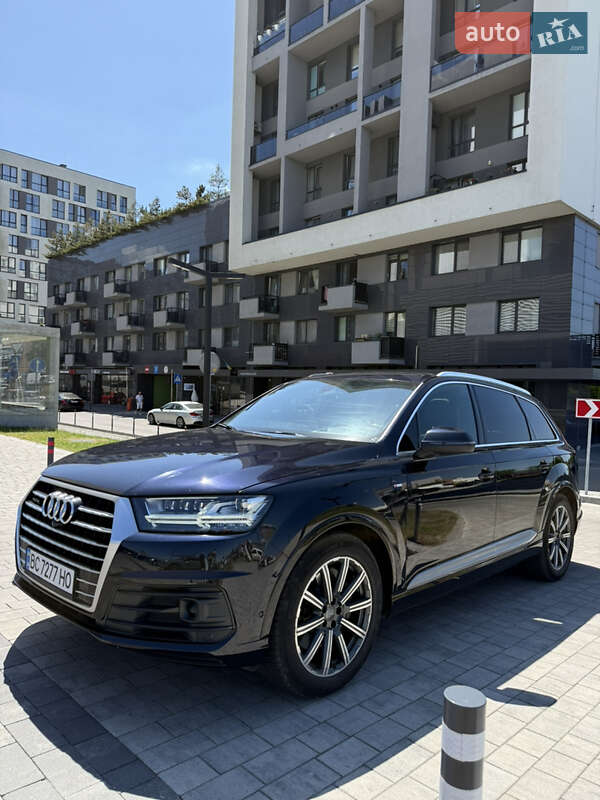 Audi Q7 2017