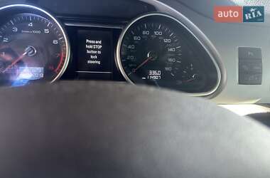 Позашляховик / Кросовер Audi Q7 2015 в 