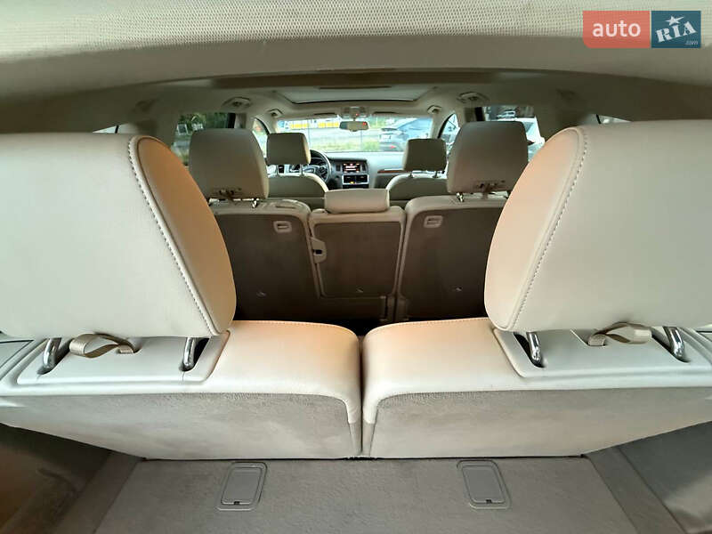 Внедорожник / Кроссовер Audi Q7 2015 в Коломые