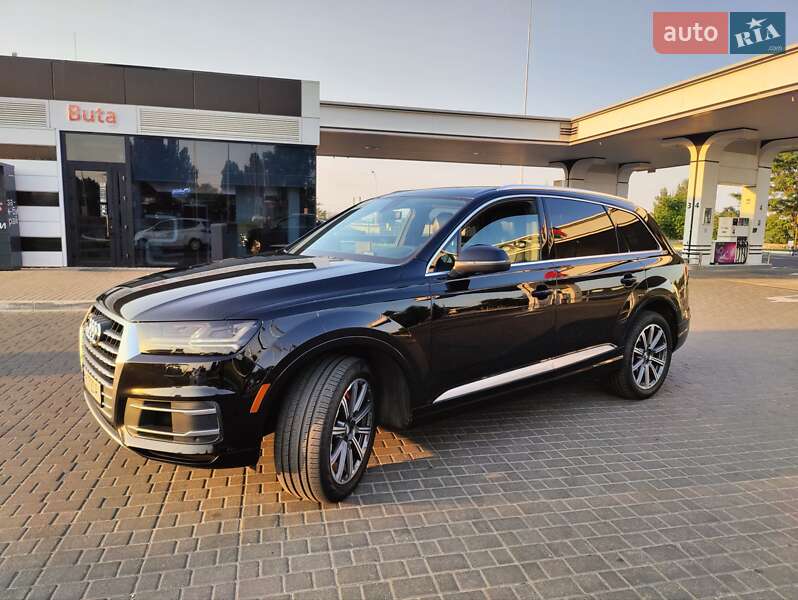 Внедорожник / Кроссовер Audi Q7 2016 в Одессе