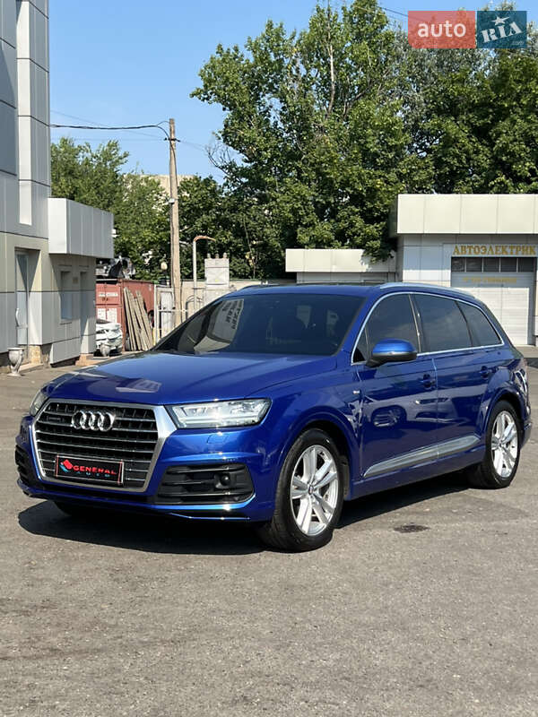 Позашляховик / Кросовер Audi Q7 2016 в Одесі