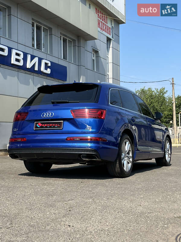 Позашляховик / Кросовер Audi Q7 2016 в Одесі