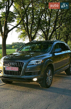 Внедорожник / Кроссовер Audi Q7 2013 в 
