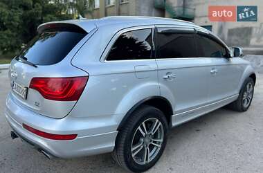 Позашляховик / Кросовер Audi Q7 2010 в 