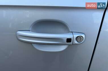 Позашляховик / Кросовер Audi Q7 2010 в 