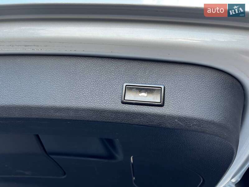 Позашляховик / Кросовер Audi Q7 2010 в Лисянці