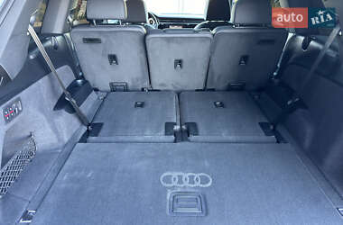 Внедорожник / Кроссовер Audi Q7 2021 в 