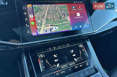 Внедорожник / Кроссовер Audi Q7 2021 в 