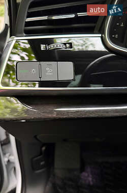 Внедорожник / Кроссовер Audi Q7 2022 в 