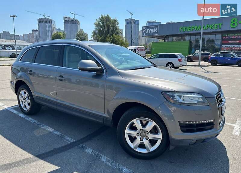 Внедорожник / Кроссовер Audi Q7 2012 в Киеве