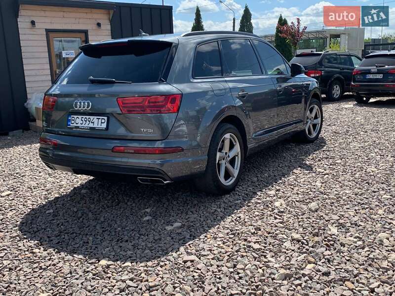 Внедорожник / Кроссовер Audi Q7 2017 в Львове