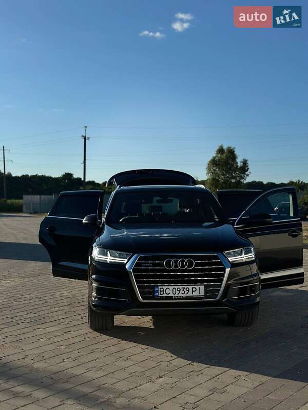 Внедорожник / Кроссовер Audi Q7 2016 в Львове
