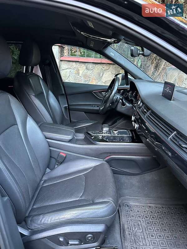 Внедорожник / Кроссовер Audi Q7 2016 в Львове