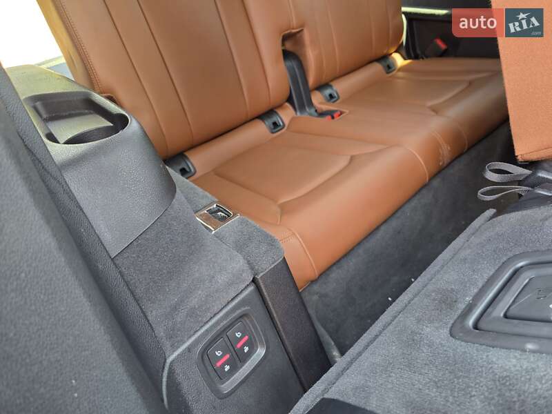 Внедорожник / Кроссовер Audi Q7 2016 в Одессе