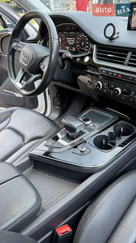 Внедорожник / Кроссовер Audi Q7 2019 в Львове