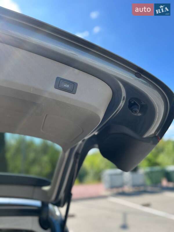 Внедорожник / Кроссовер Audi Q7 2014 в Житомире