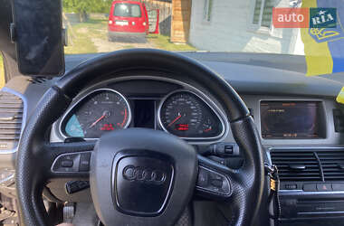 Внедорожник / Кроссовер Audi Q7 2010 в 
