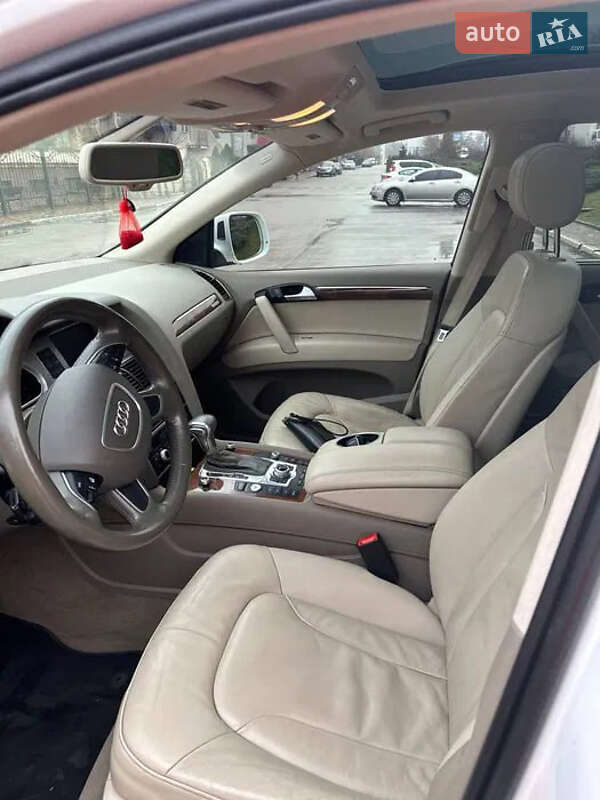 Внедорожник / Кроссовер Audi Q7 2015 в Львове