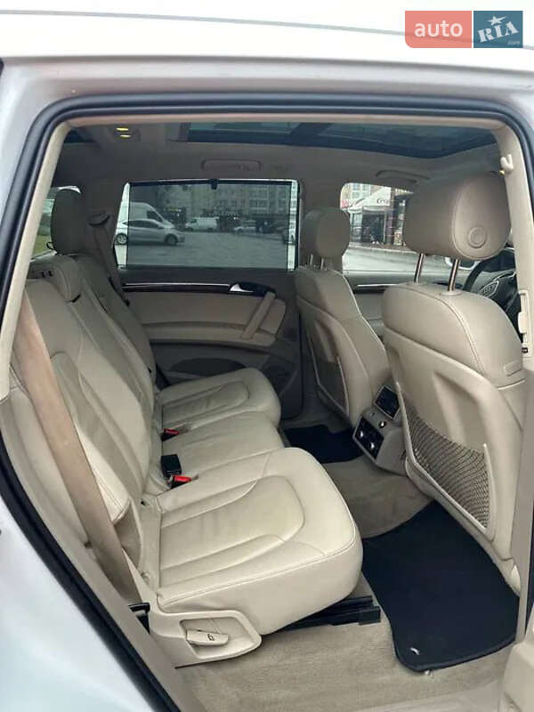 Внедорожник / Кроссовер Audi Q7 2015 в Львове