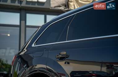 Позашляховик / Кросовер Audi Q7 2017 в 