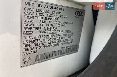 Позашляховик / Кросовер Audi Q7 2016 в 