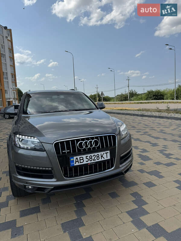 Позашляховик / Кросовер Audi Q7 2014 в Вінниці