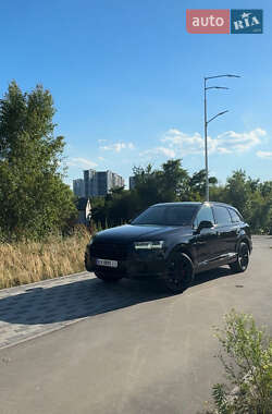 Внедорожник / Кроссовер Audi Q7 2016 в Киеве