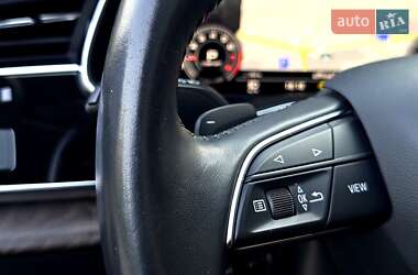 Позашляховик / Кросовер Audi Q7 2020 в 